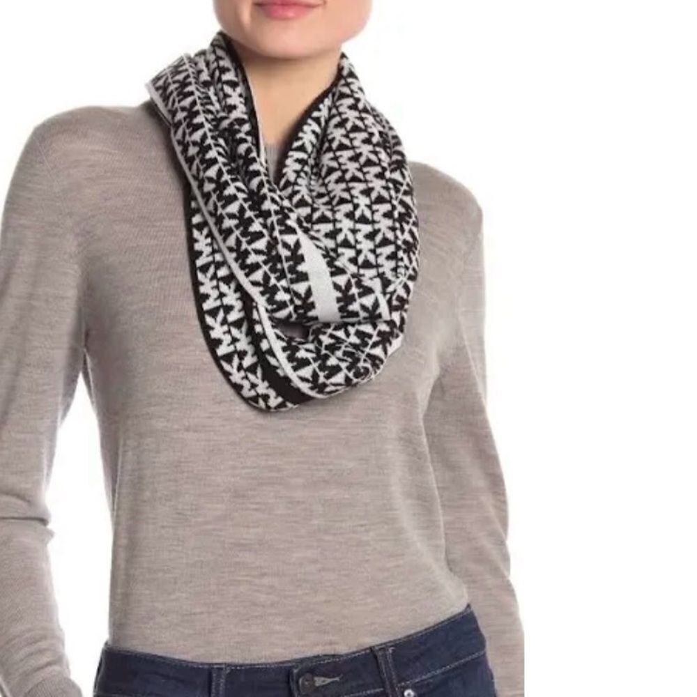 Michael Kors Logo Infinity Scarf